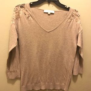Ann Taylor Loft size Small lightweight sweater